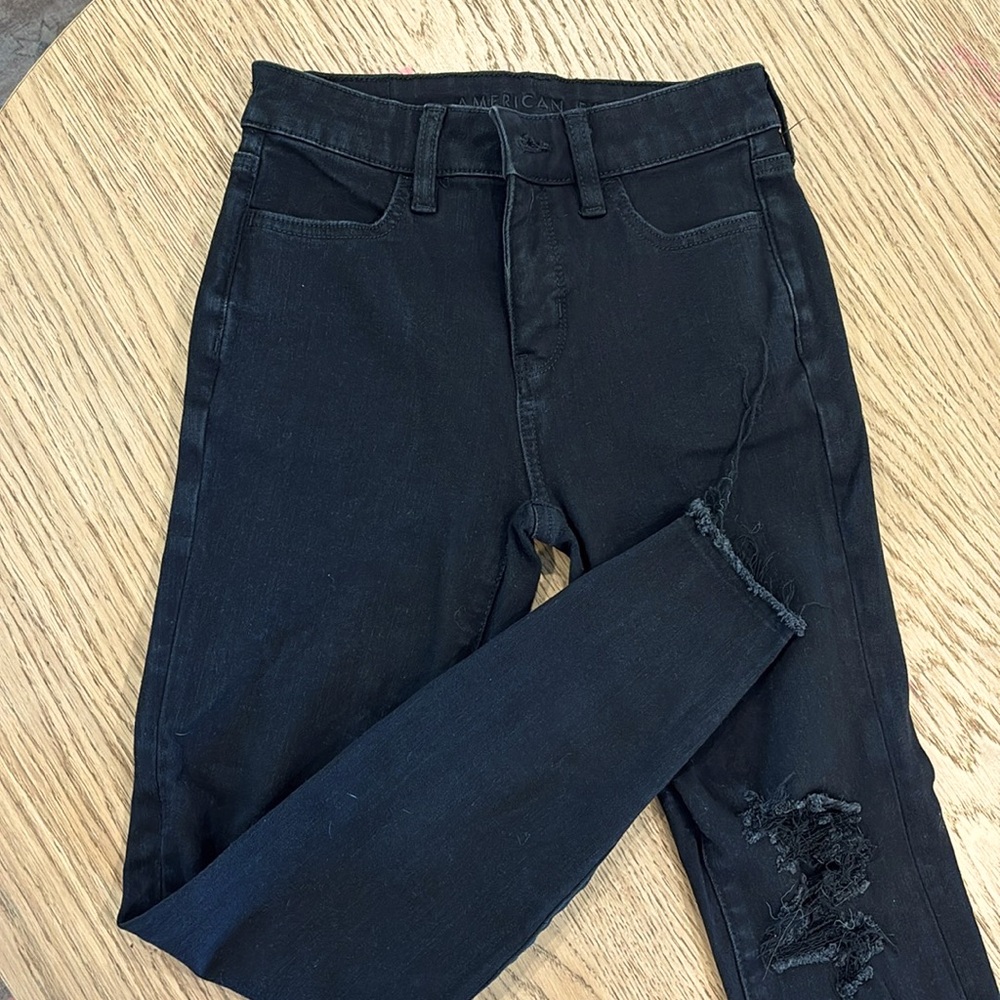 American Eagle Black Hi-Rise Jeggings
